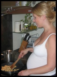pregnant_girlfriends_5617.jpg