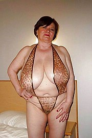granny-big-boobs272.jpg